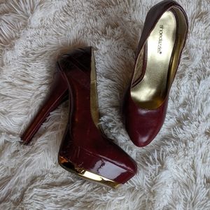Red/Burgundy & Gold Heels